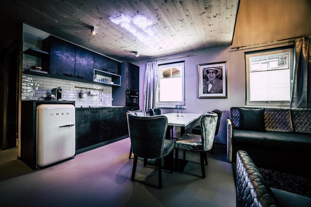Boutique Apartments Old School 瑟尔 外观 照片